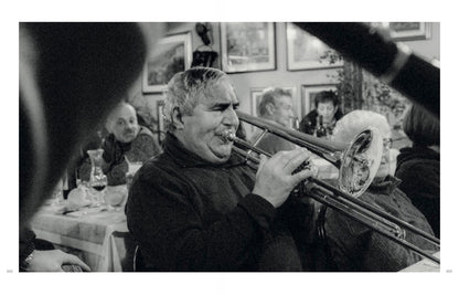 Forward to the star. The Pesa Vegia of Bellano